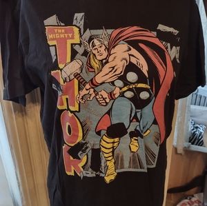 Men's Marvel shirt